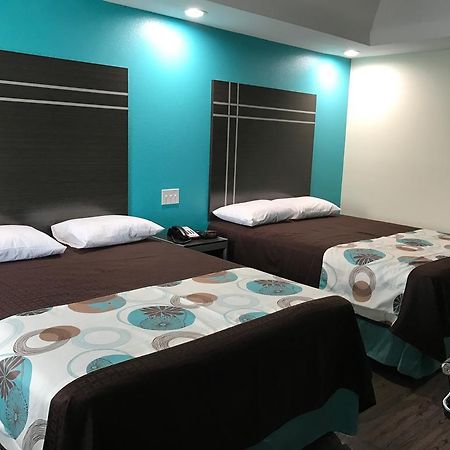 Americas Best Value Inn & Suites Spring / N. Houston Buitenkant foto