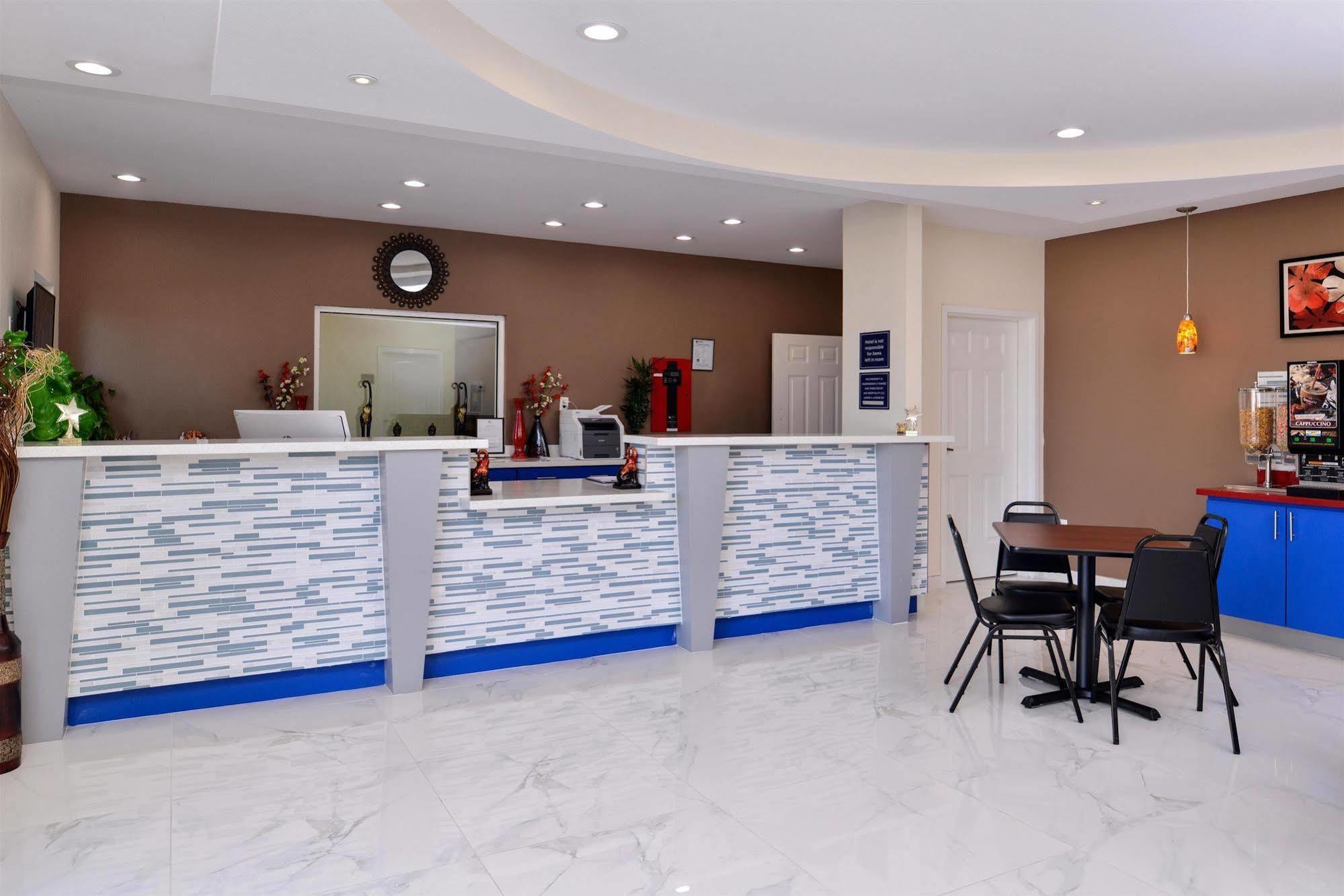 Americas Best Value Inn & Suites Spring / N. Houston Buitenkant foto